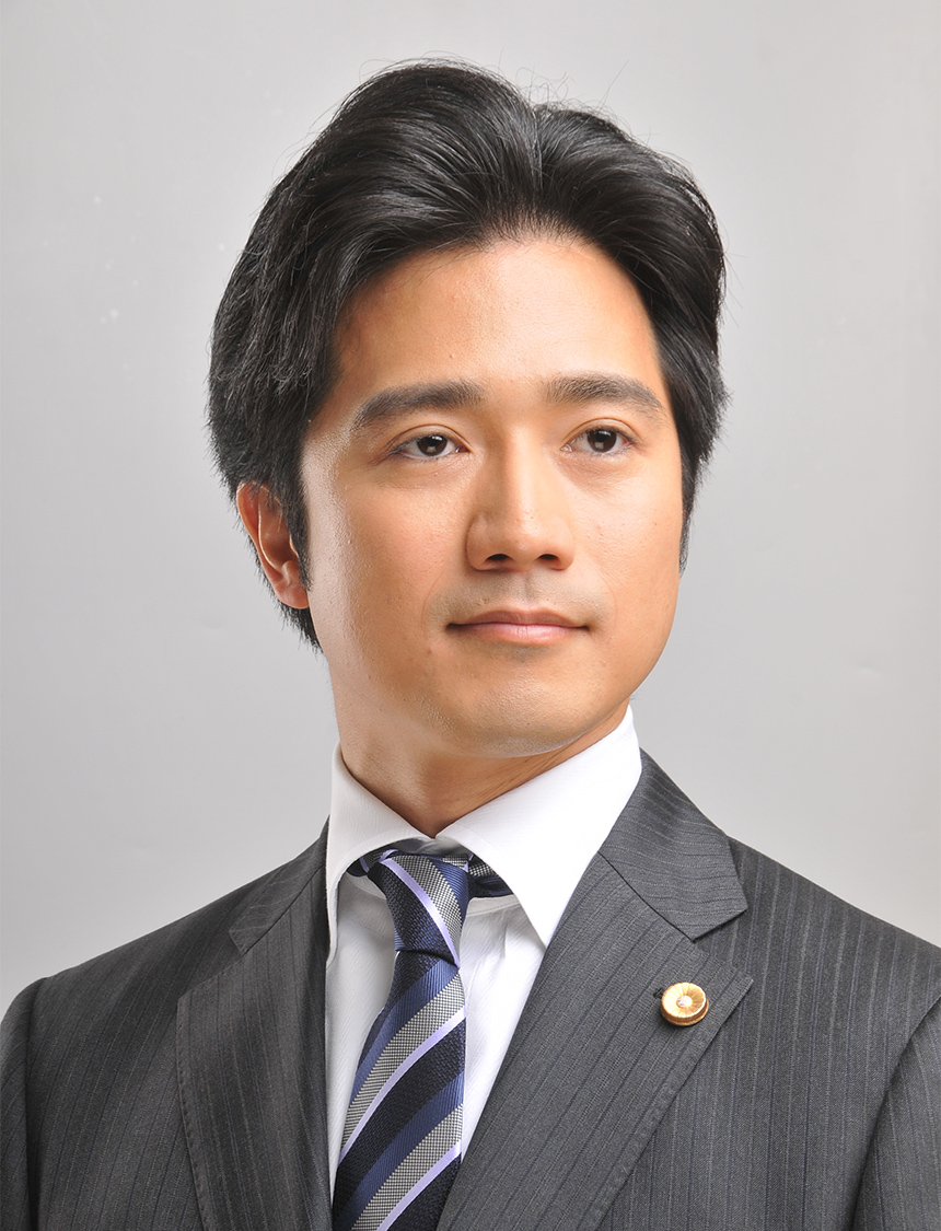 山岸泰洋